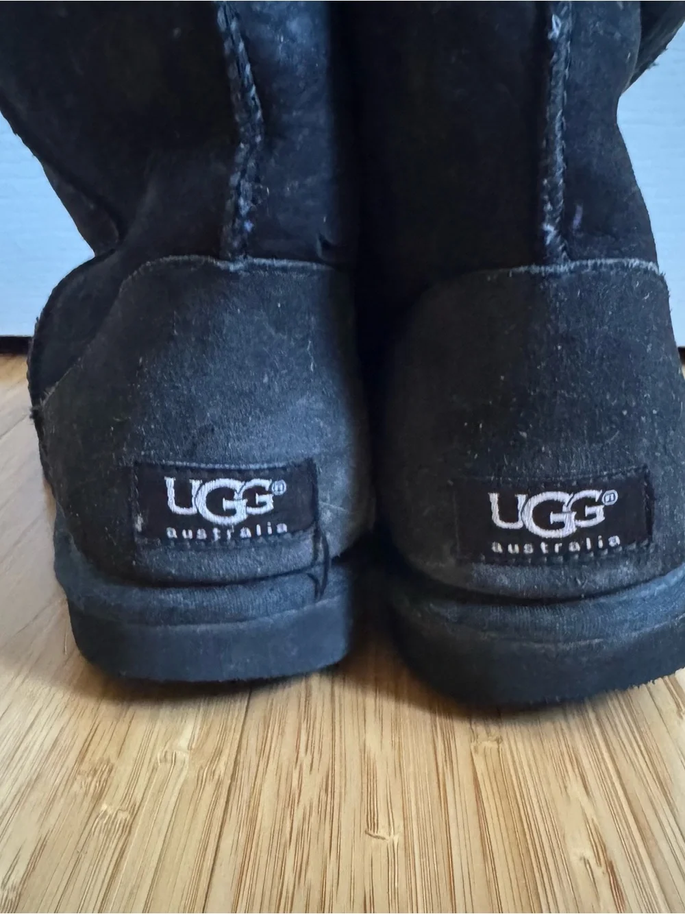 Ugg Australia Classsic Short 5825 BlackSize 8W Sheepskin Boot